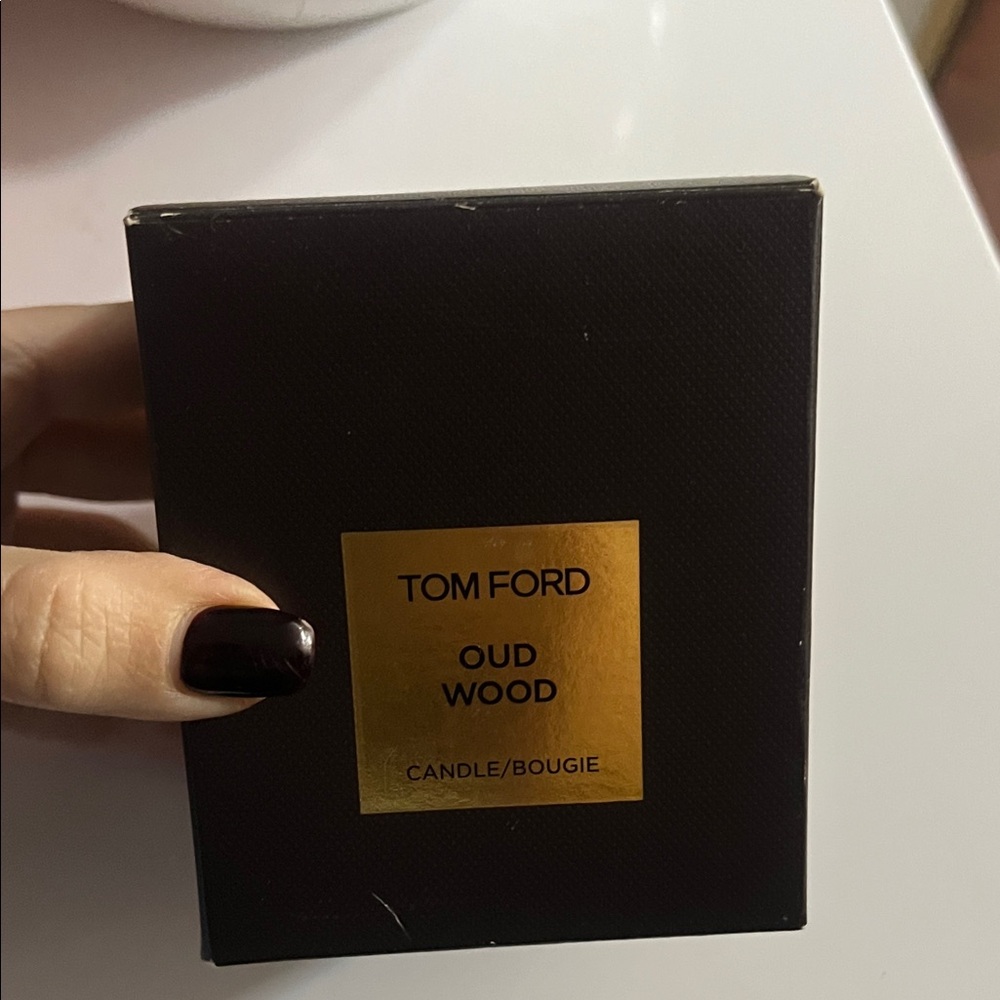 Tom Ford Oud Wood Candle in Black and Gold